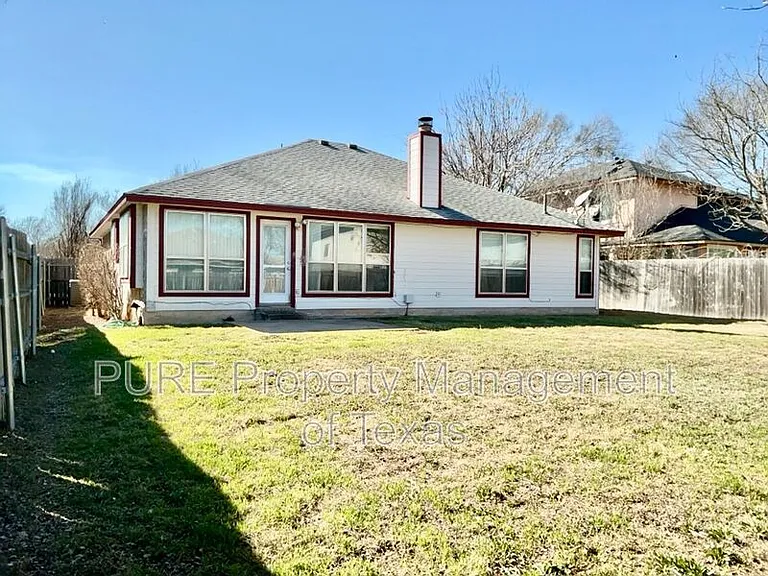 606 Eaglecreek Dr — Photo 23