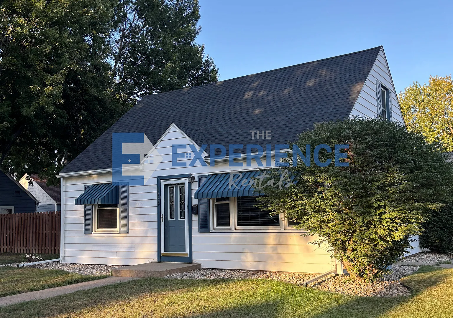 Charming 3-Bedroom Home Near Downtown & McKennan Park! Lease Term To End On Or Before 4/30/27. — Photo 1