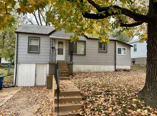 7116 Lamont Dr, Saint Louis, MO