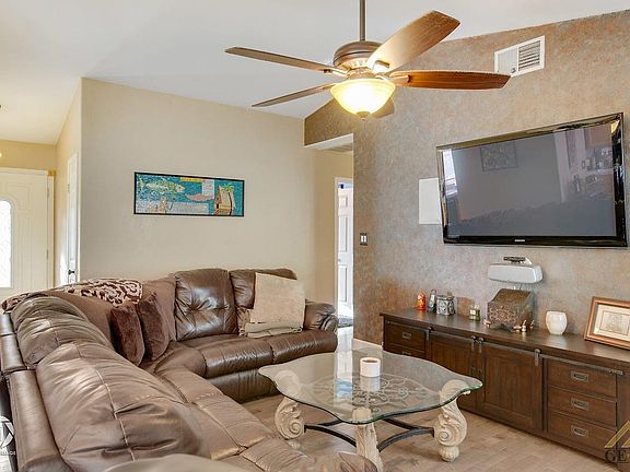4th image of 808 Mondavi Way