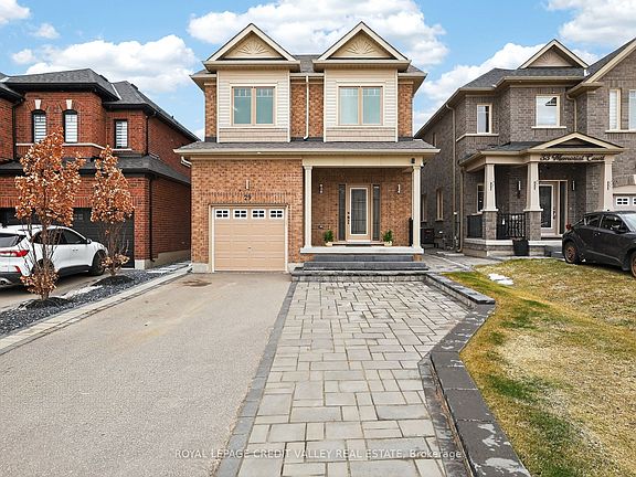 3rd image of 29 Memorial Ct