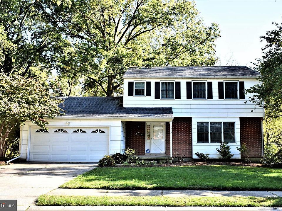 1st image of 209 Wilshire Ln