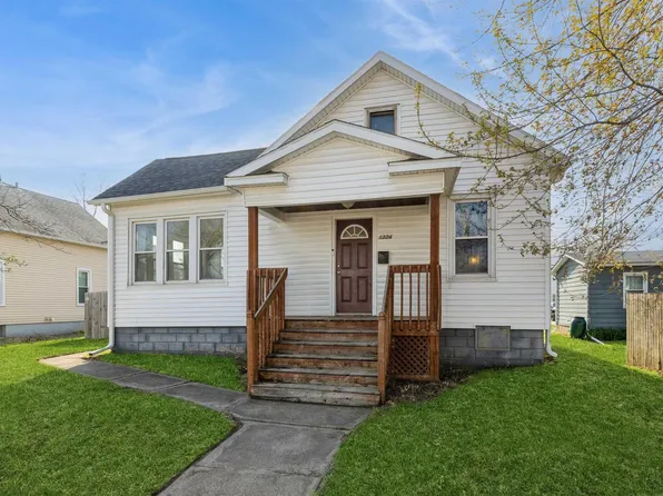 1304 38th St, Rock Island, IL 61201