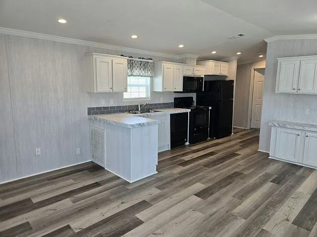 1 bed, 1.0 bath, 640 sqft, $1,700 — Photo 2