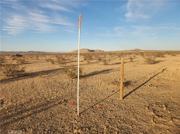19200 Chisholm Trl Lot 8, Helendale, CA 92342