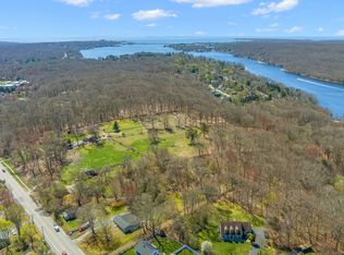 516 Boston Post Rd, Waterford, CT 06385