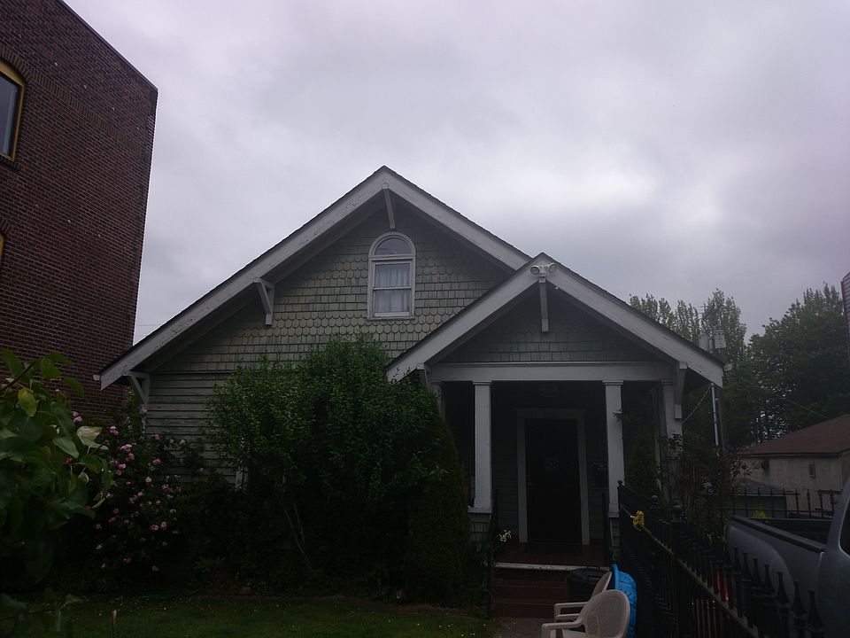 2nd image of 1806 20th Ave