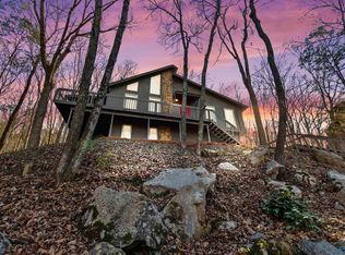 8015 Tea Garden Rd SE, Huntsville, AL 35802