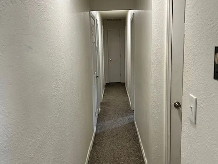 144 Grand Larry St #3 — Photo 21