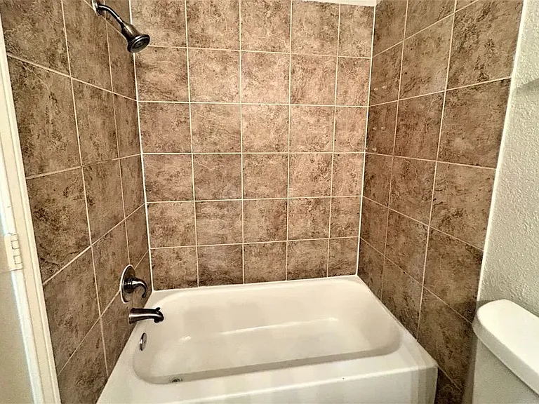 1327 High Ridge Dr #1 — Photo 7