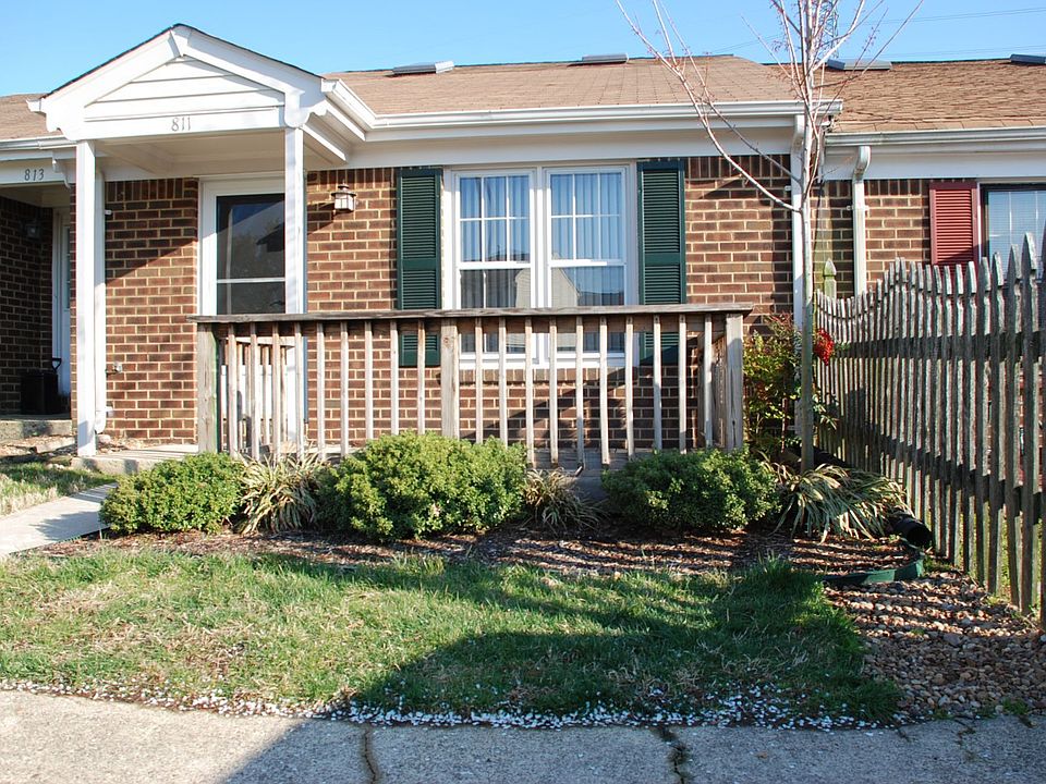 1st image of 811 Wickford Dr