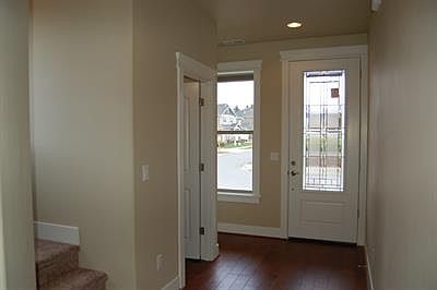 3rd image of 4243 Magnolia Dr SE