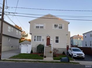 34 Agar Pl, South Hackensack, NJ 07606