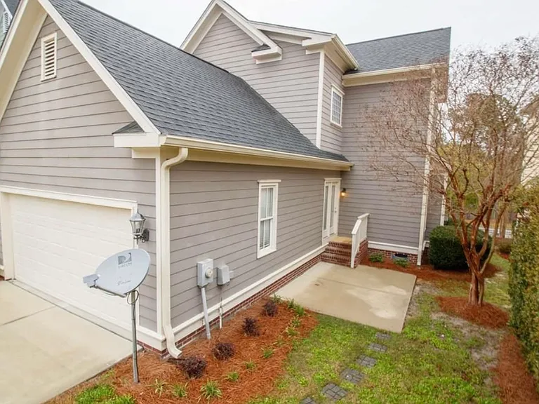 332 Highland Point Dr — Photo 4