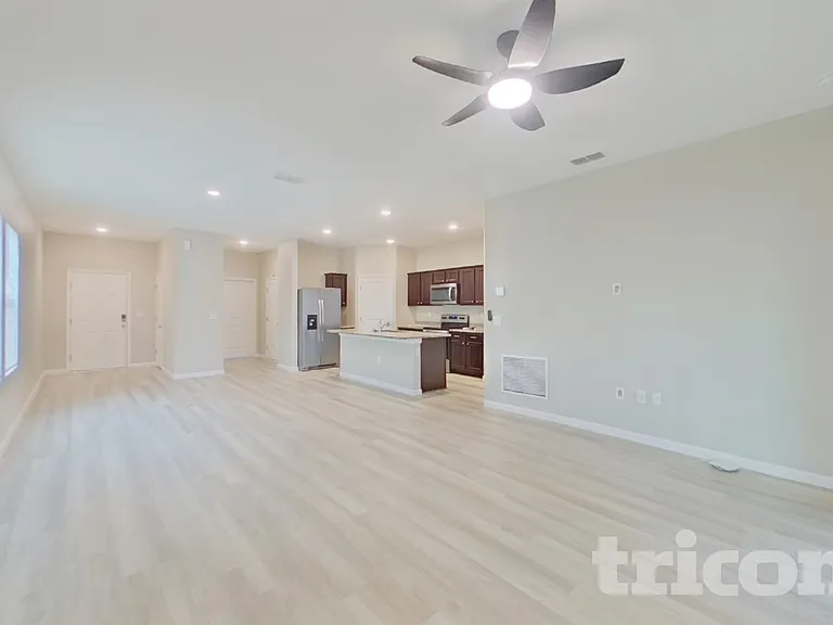 6376 Green Bud Dr — Photo 3