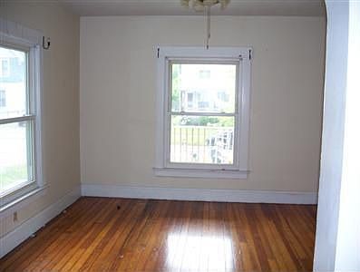 5th image of 108 Kaiser Ct