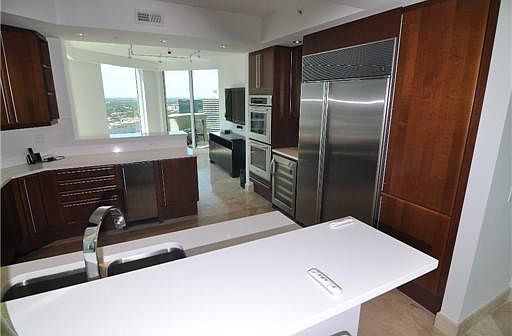 4th image of 411 N New River Drive #3006