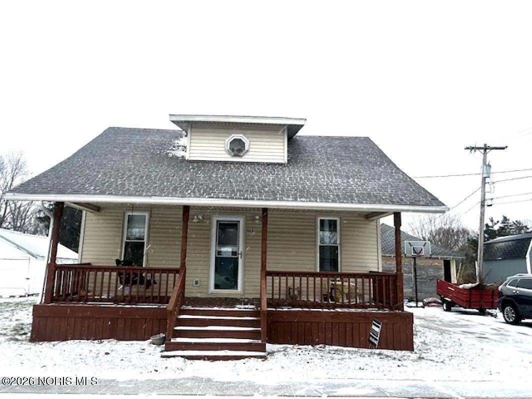 155 N Jackson St photo 1