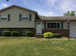 1831 Heiss Rd, Monroe, MI 48162