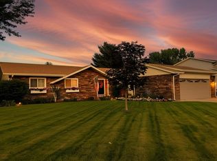 3623 Sugarberry Rd, North Platte, NE 69101