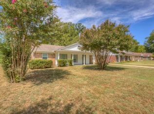 3625 Lakehurst Dr, Memphis, TN 38128