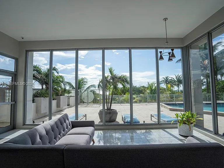 9225 Collins Ave #1111 — Photo 44