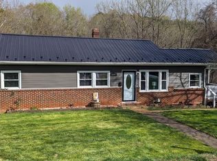1809 Sunset Dr, Altavista, VA 24517