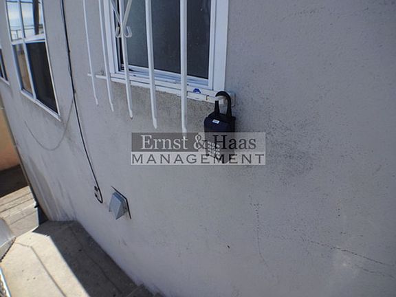 2nd image of 1468 Cherry Ave #A