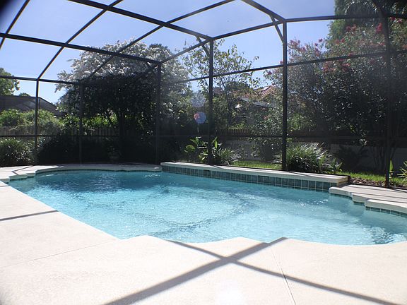 4th image of 546 Sabal Trail Cir