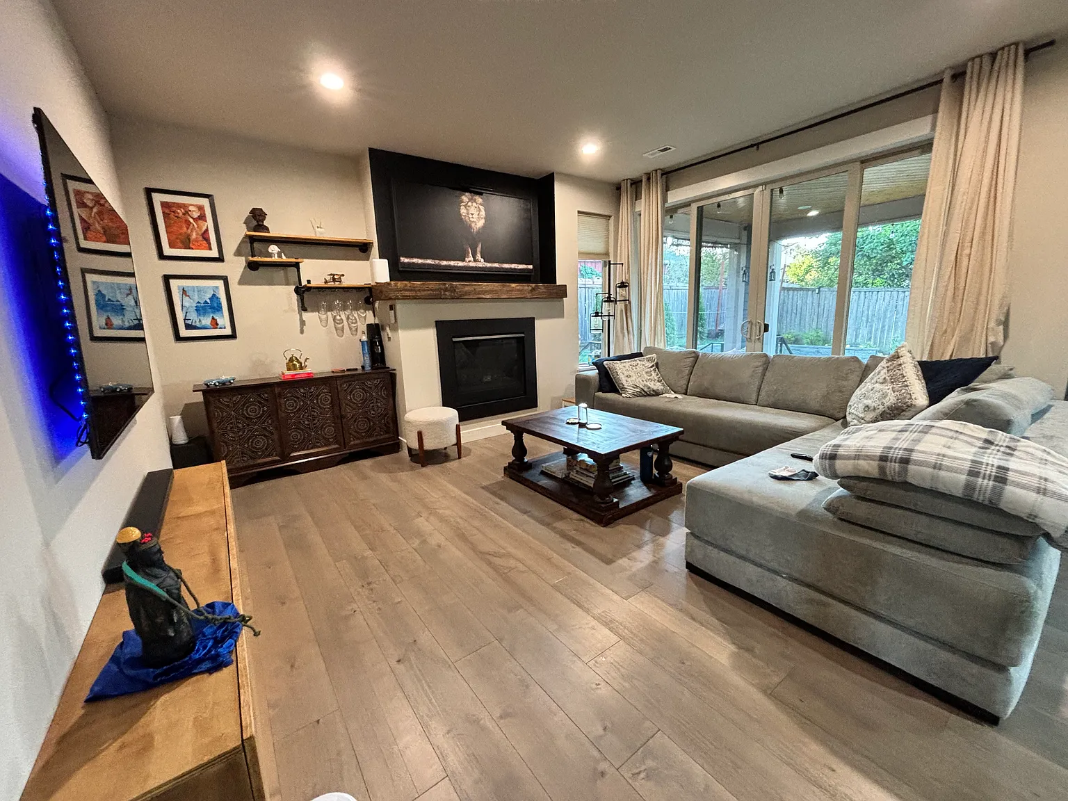 5 bed, 3254 sqft, $4,750 — Photo 2