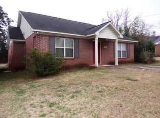 24 Wheeler St, Alexander City, AL 35010