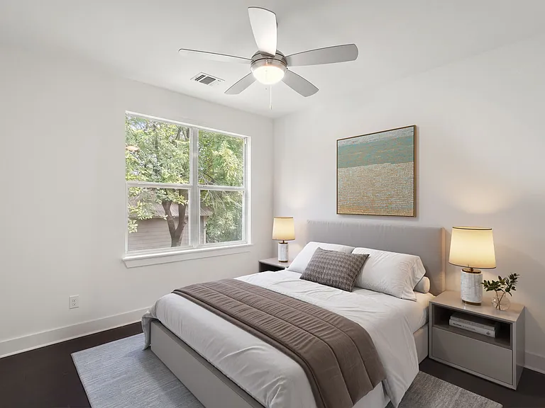 2105 Goodrich Ave — Photo 29