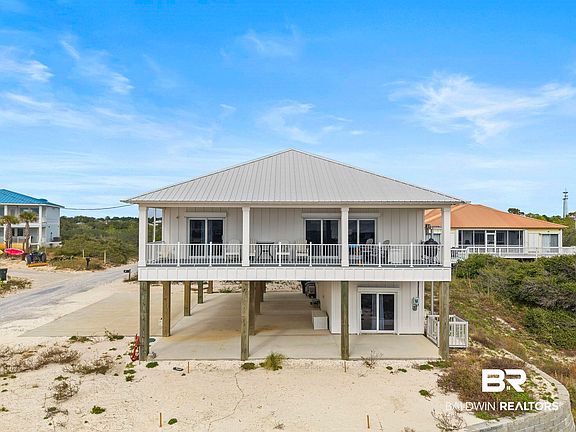 2nd image of 476 Cabana Beach Rd