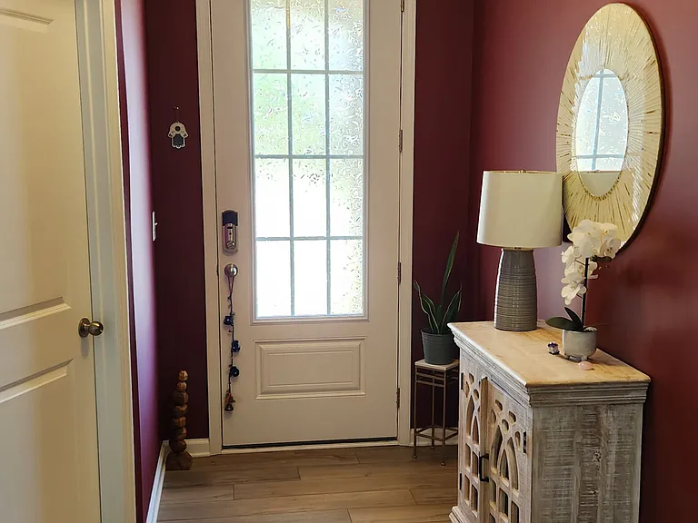 2538 Tillman St — Photo 2