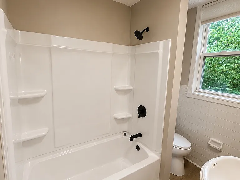143 S Monroe Ave — Photo 11