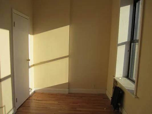 Rented by Bohemia Realty Group | media 17