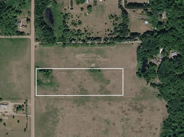Falcon Ave, North Branch, MN 55056