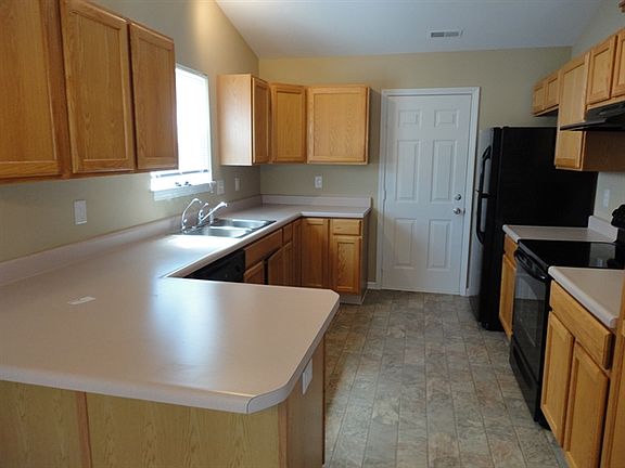 3rd image of 6127 Parrington Dr