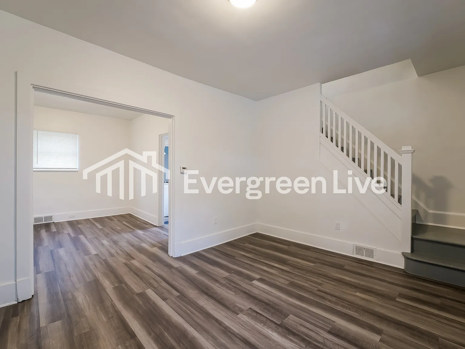 2 bed, 1.0 bath, 1044 sqft, $1,395 — Photo 4