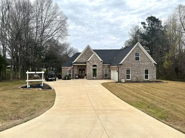 104 White Oak Cv, Coldwater, MS 38618