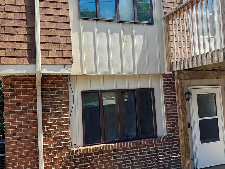 904 Valley View Dr #904A — Photo 1