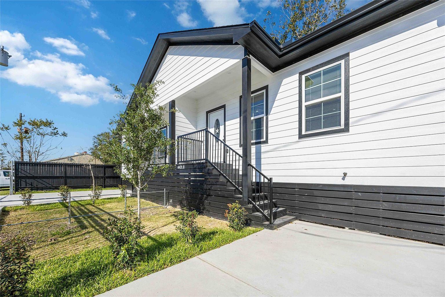 Property in a prime location with modern interiors