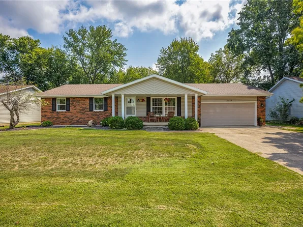 1028 N Main St, Effingham, IL 62401