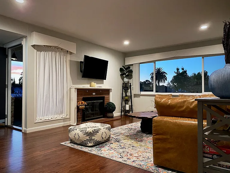 1736 Hillsdale Ave — Photo 35