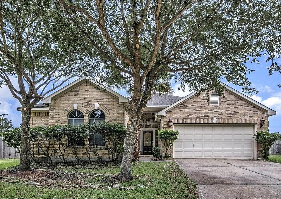 1st image of 7810 Pickford Knolls Ct