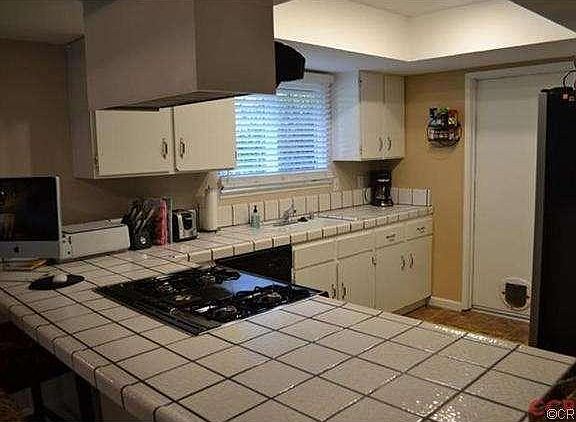 Tons of counter space