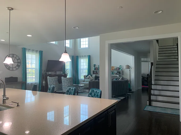 Living room - high ceiling