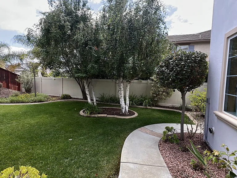 42251 Harwick Ln — Photo 38