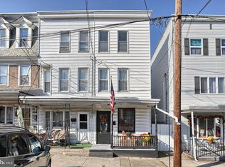 332 S Market St, Mount Carmel, PA 17851