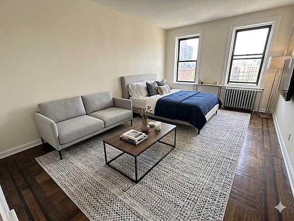 3rd image of 93-23 218th St #D11
